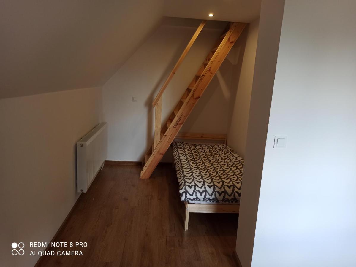 شقة Apartameny Wiktoria I Nikola W Karwiku بيش المظهر الخارجي الصورة